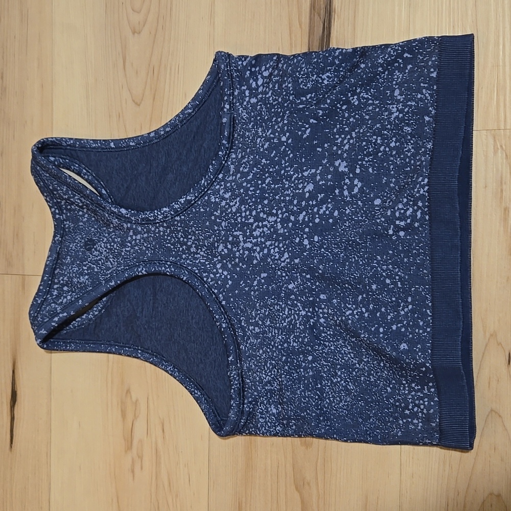 Lululemon Ebb To Street Cropped Racerback Tank, Blue, Size 6 - Picture 2 of 3